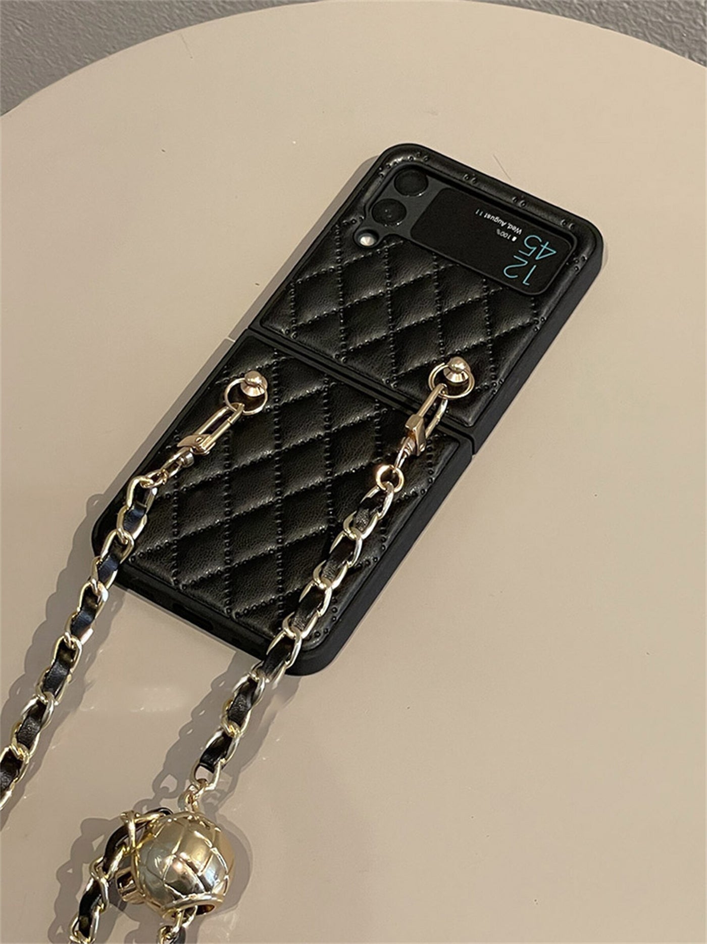 Luxury Adjustable Leather Chain Retro Rhombus Case for Samsung Galaxy Z Flip 3 5G