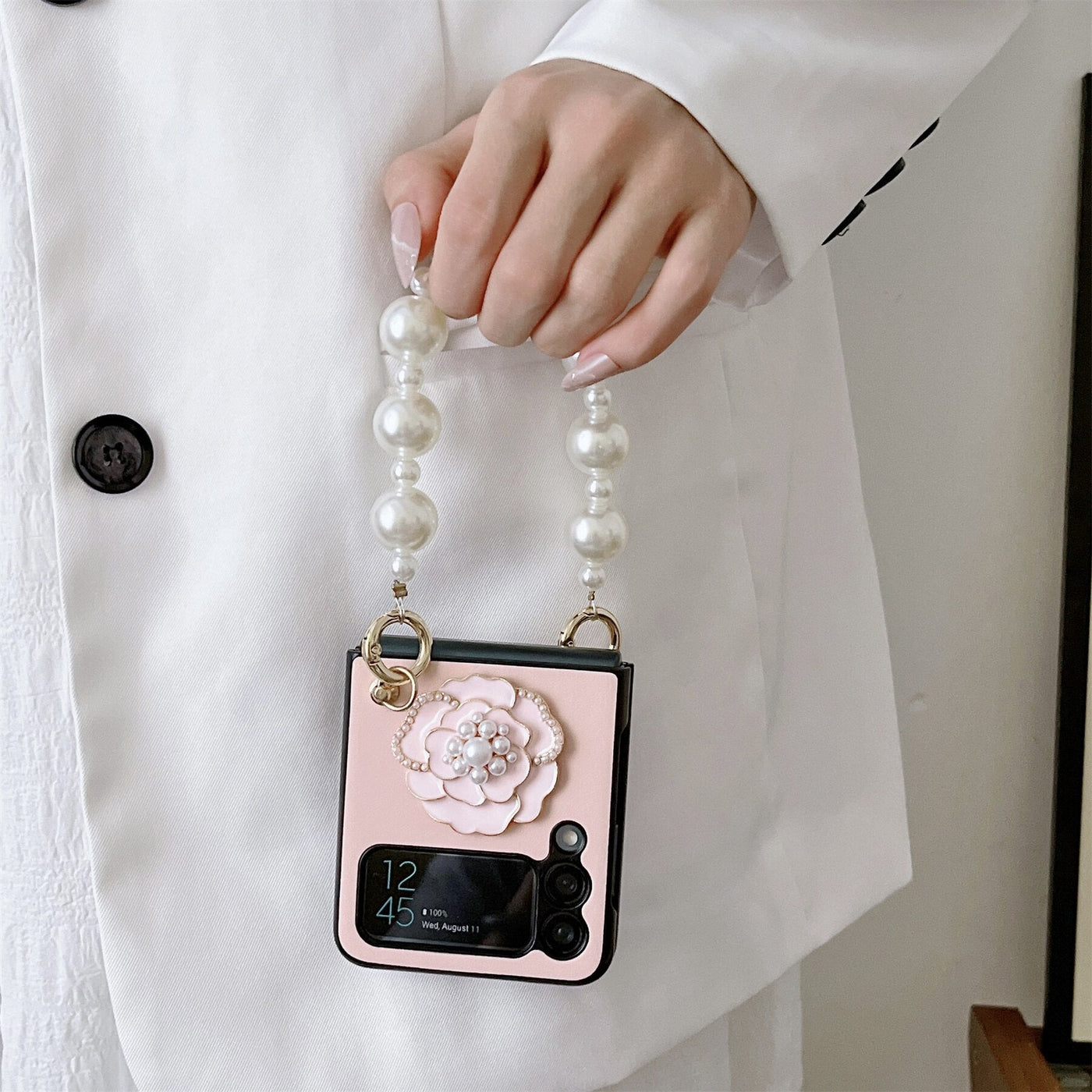 Luxury Pearl Bracelet Chain Camellia  Case for Samsung Galaxy Z Flip 3
